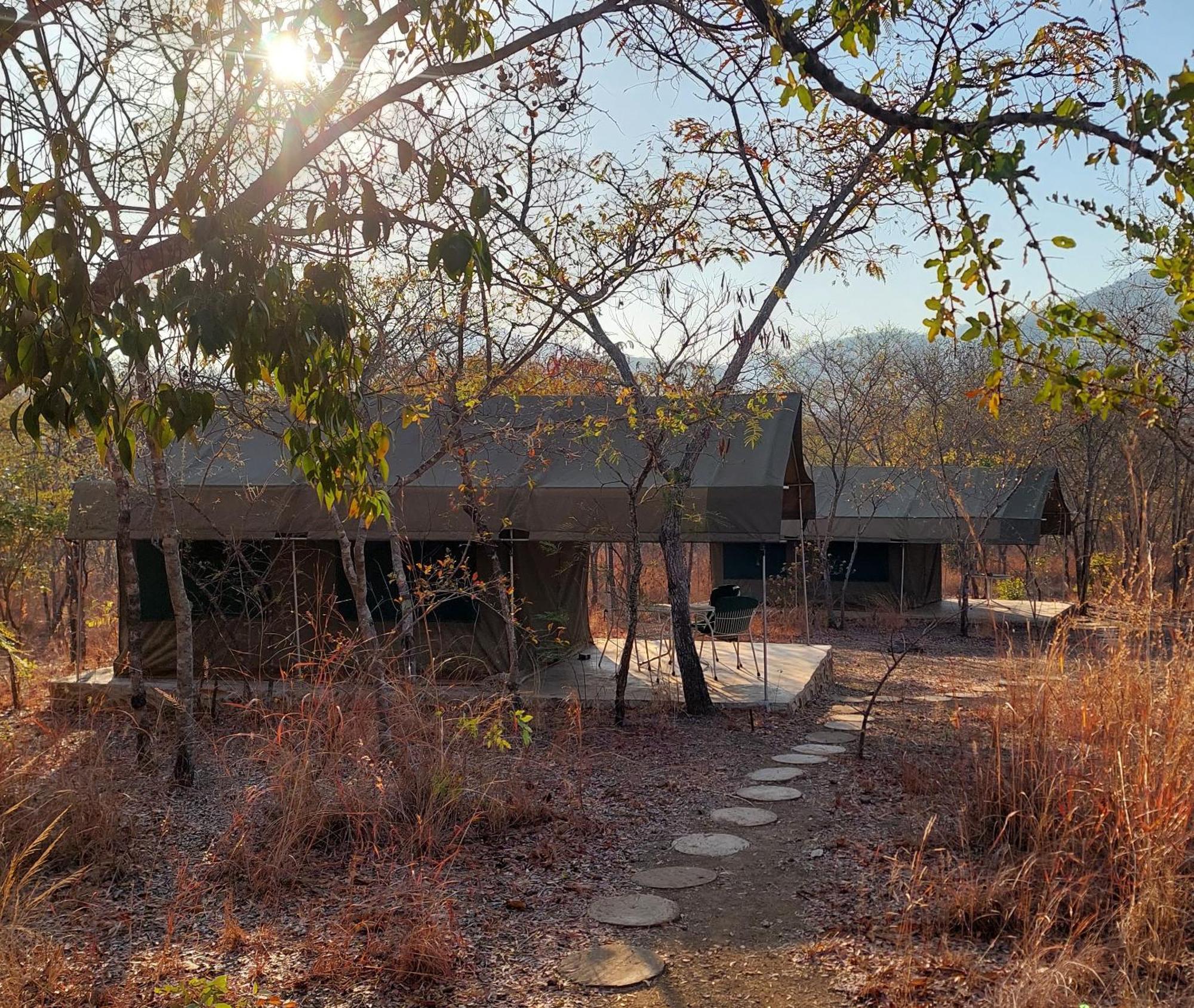 Musangano Lodge Odzi Buitenkant foto